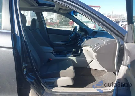 2008 Honda Accord 2.4 Ex z USA, uszkodzony, nr VIN 1HGCP26708A016733